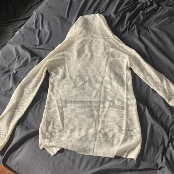 GAP XS Cream Cowl Neck Sweater - Picture 4 of 4